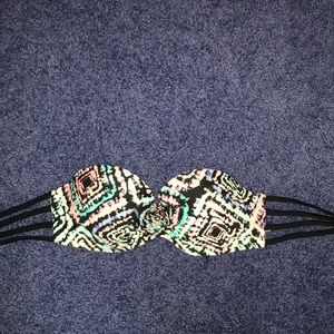 Women’s bathing suit top